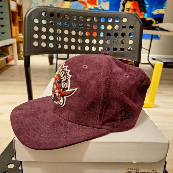 Toronto Raptors basketball lids exclusive limited edition mauve suede hat cap - Picture 3 of 6